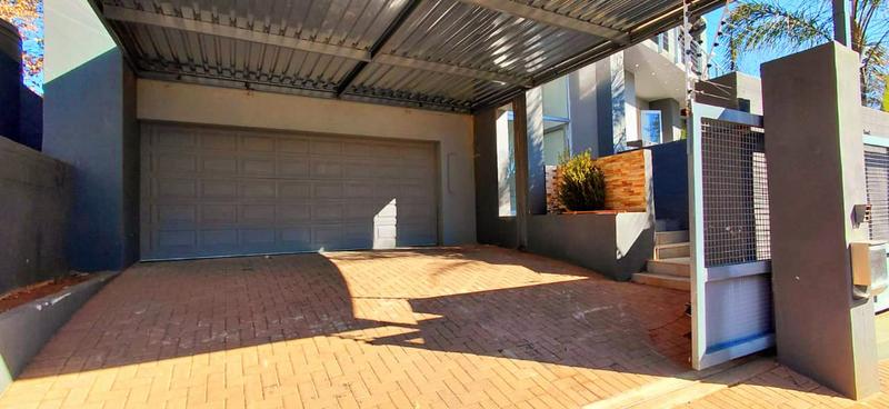 4 Bedroom Property for Sale in Dan Pienaar Free State